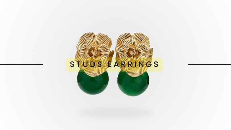studs earrings