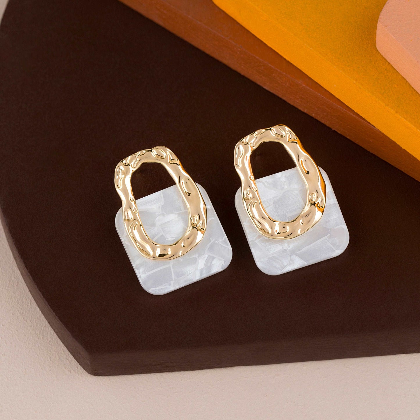 Hoax Studs Earrings - Enamoux