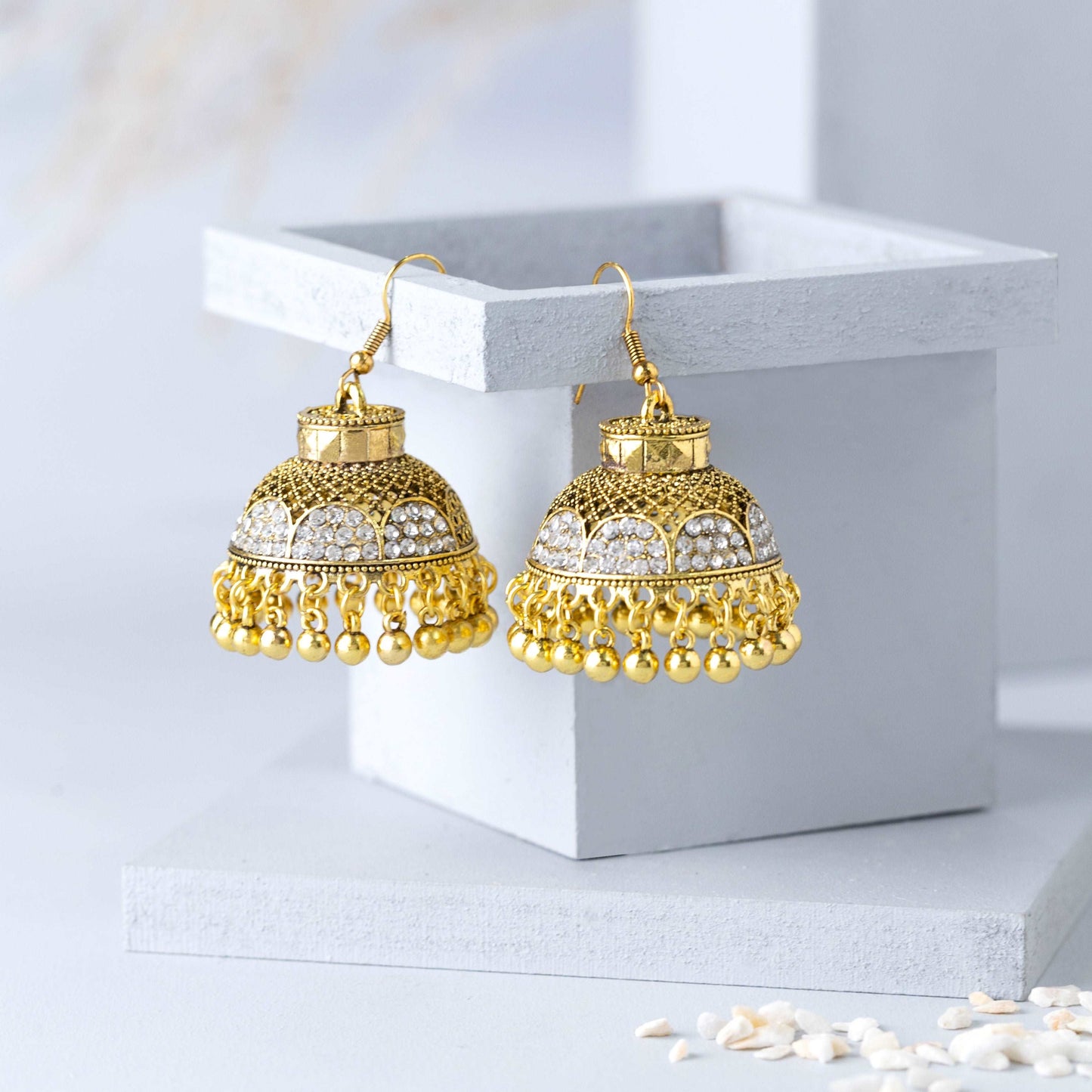 Primitive Earrings - White - Enamoux