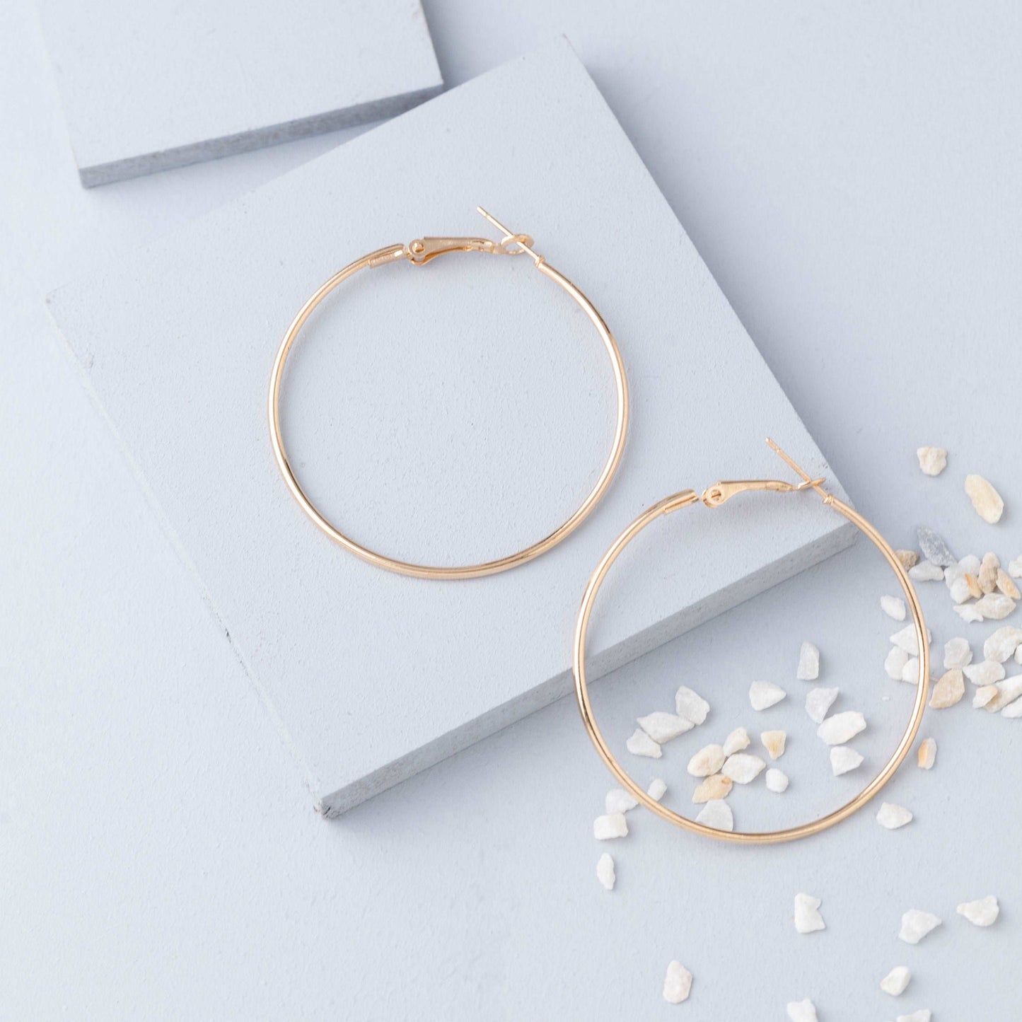 Voguish HOOP Earrings - Enamoux