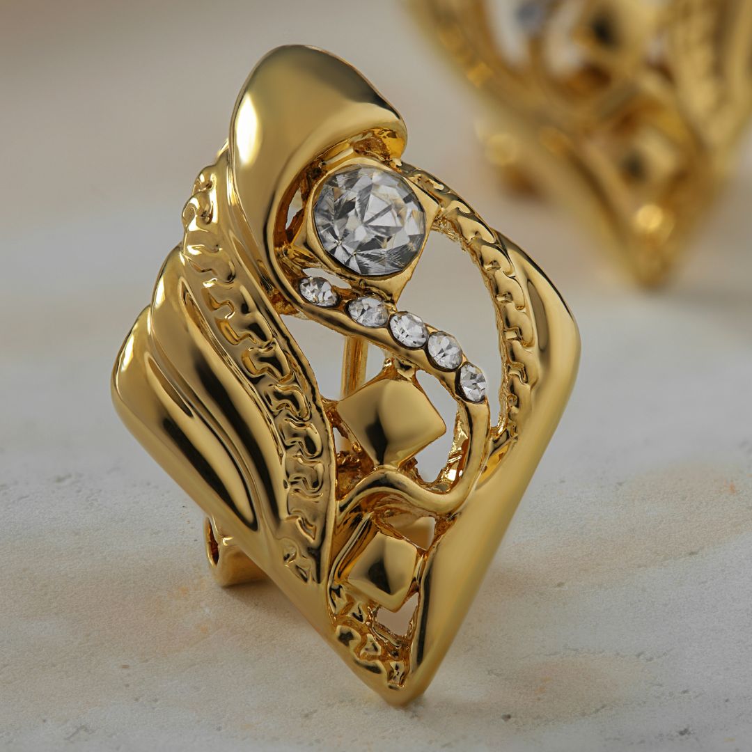 Gold studs for Women