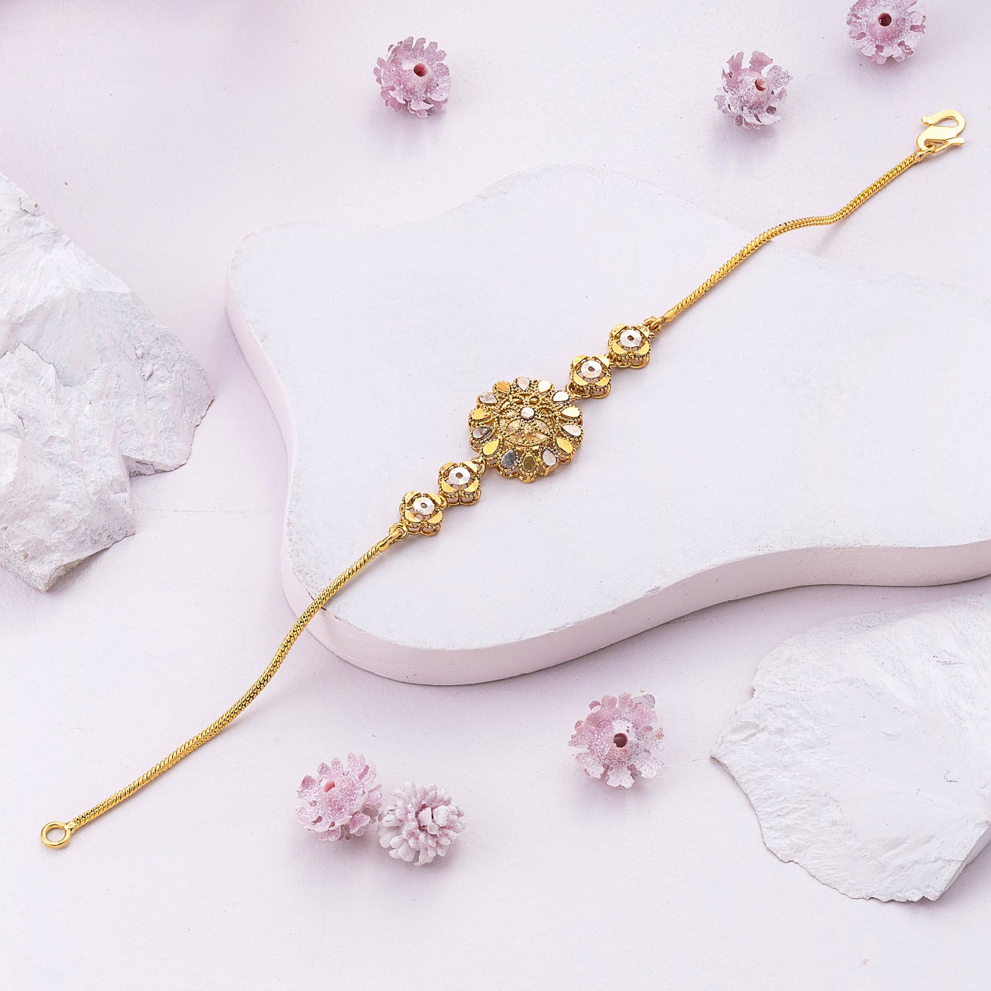 flora chain bracelet