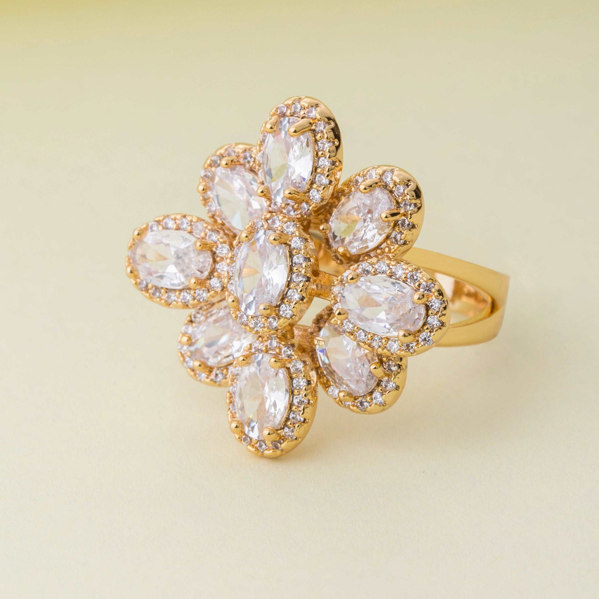 Sassy Ring - Enamoux