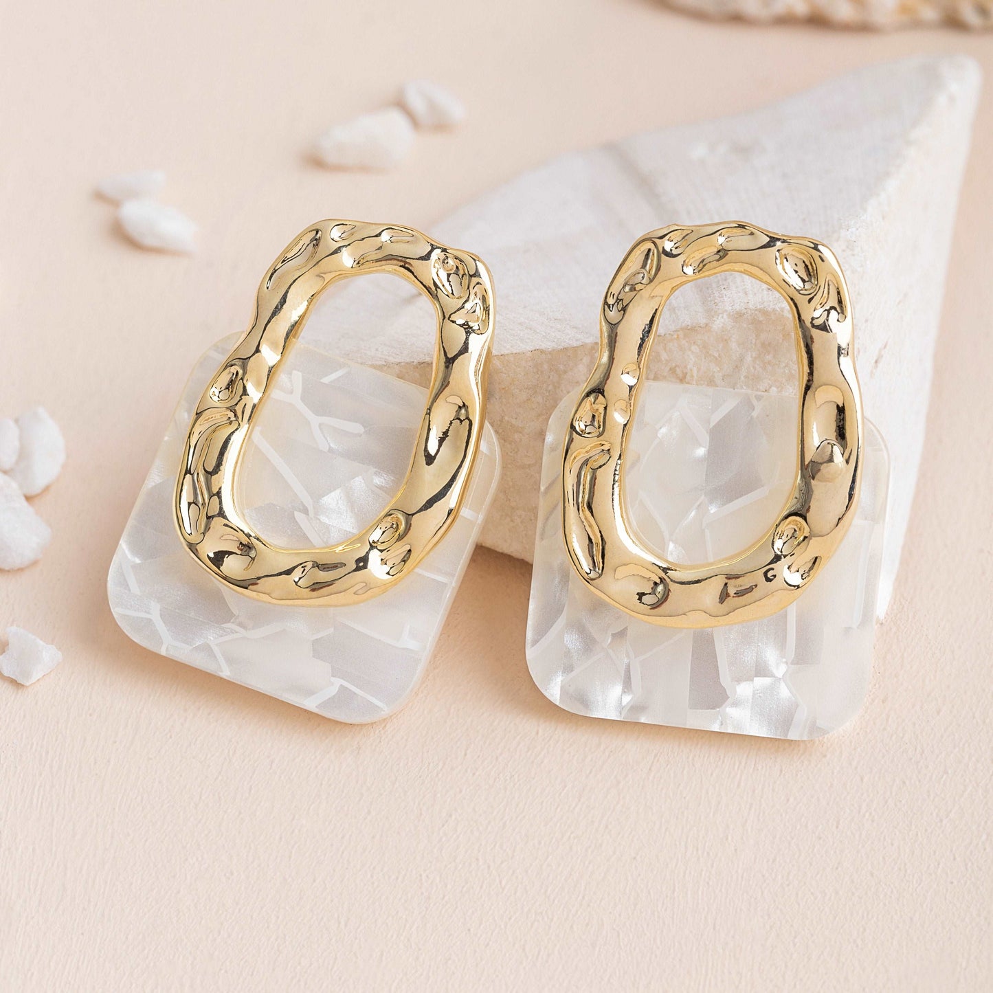 Hoax Studs Earrings - Enamoux