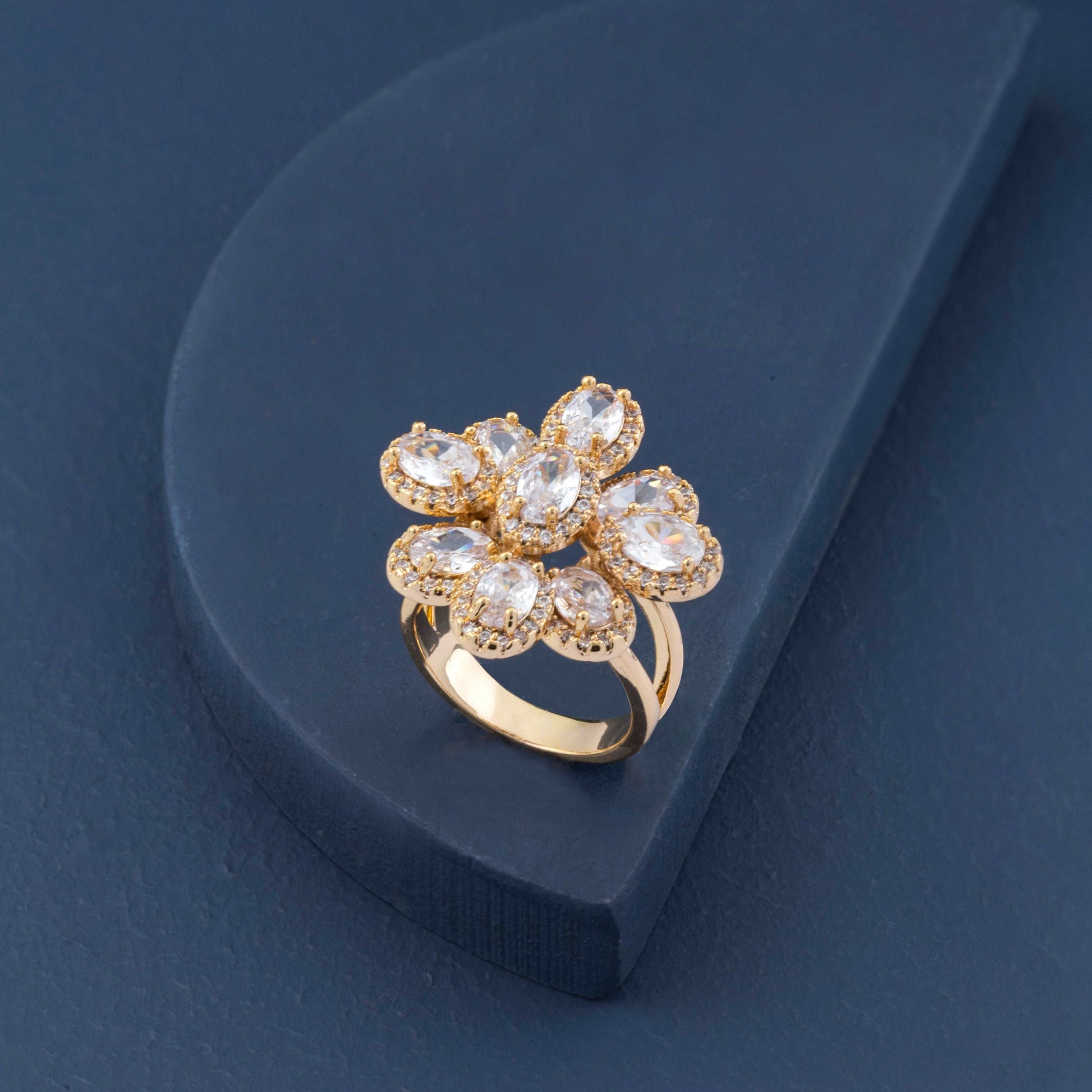 Sassy Ring - Enamoux