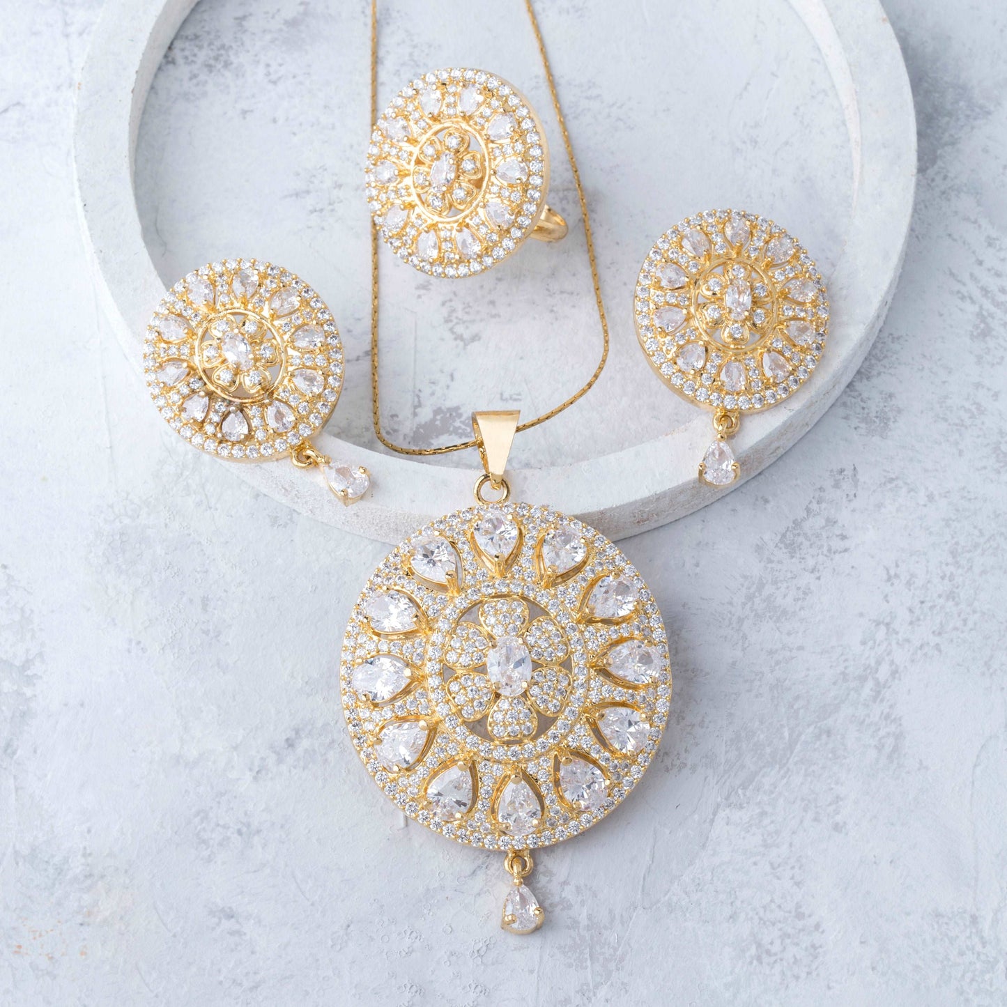 Marquise Pendant  Set - Enamoux