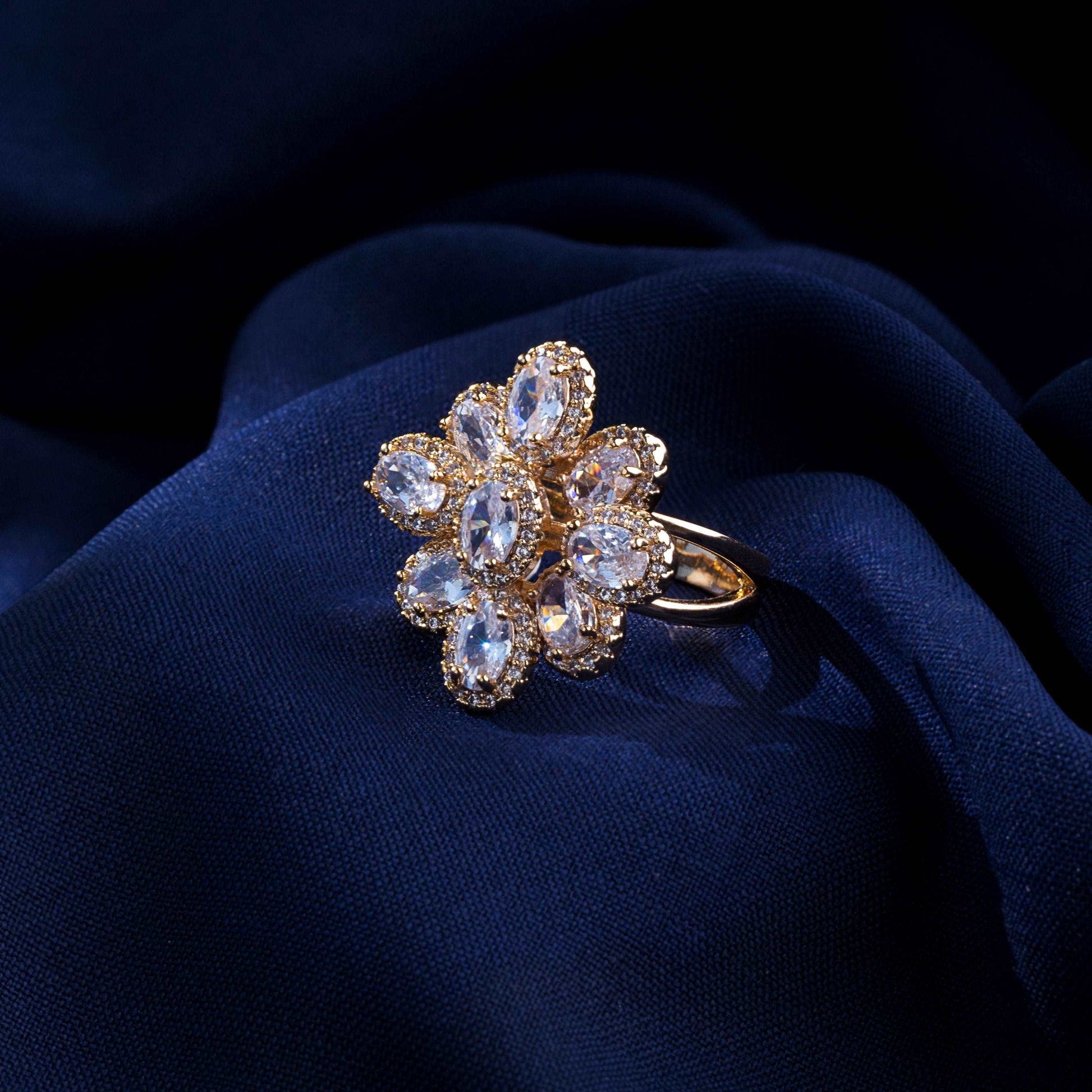 Sassy Ring - Enamoux