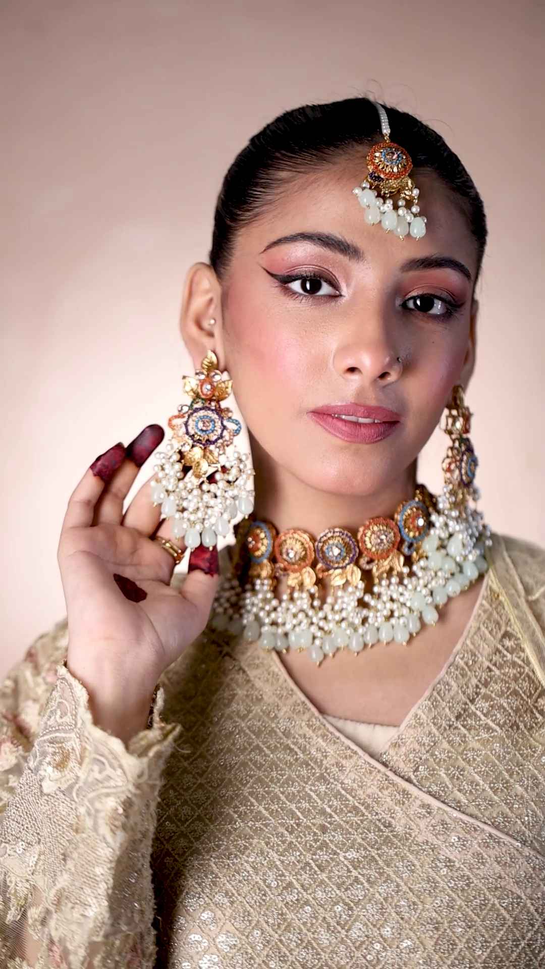 jahanara navratan polki choker set