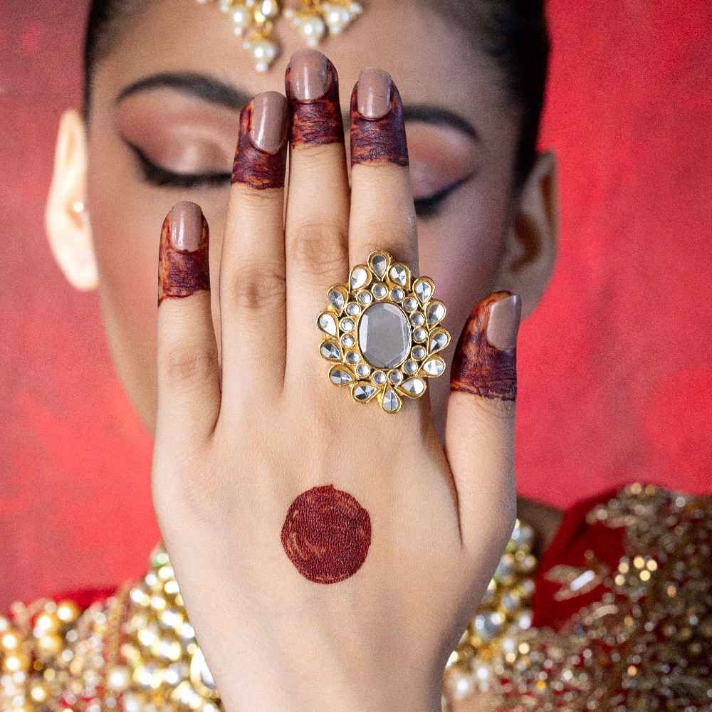 regal kundan ring