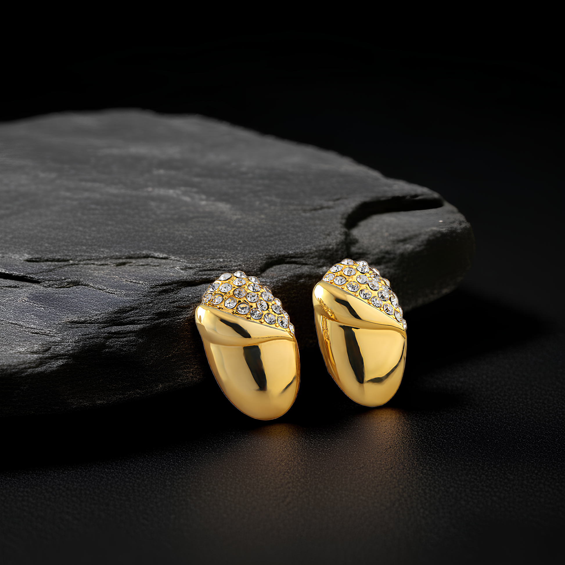 acorn gold studs 