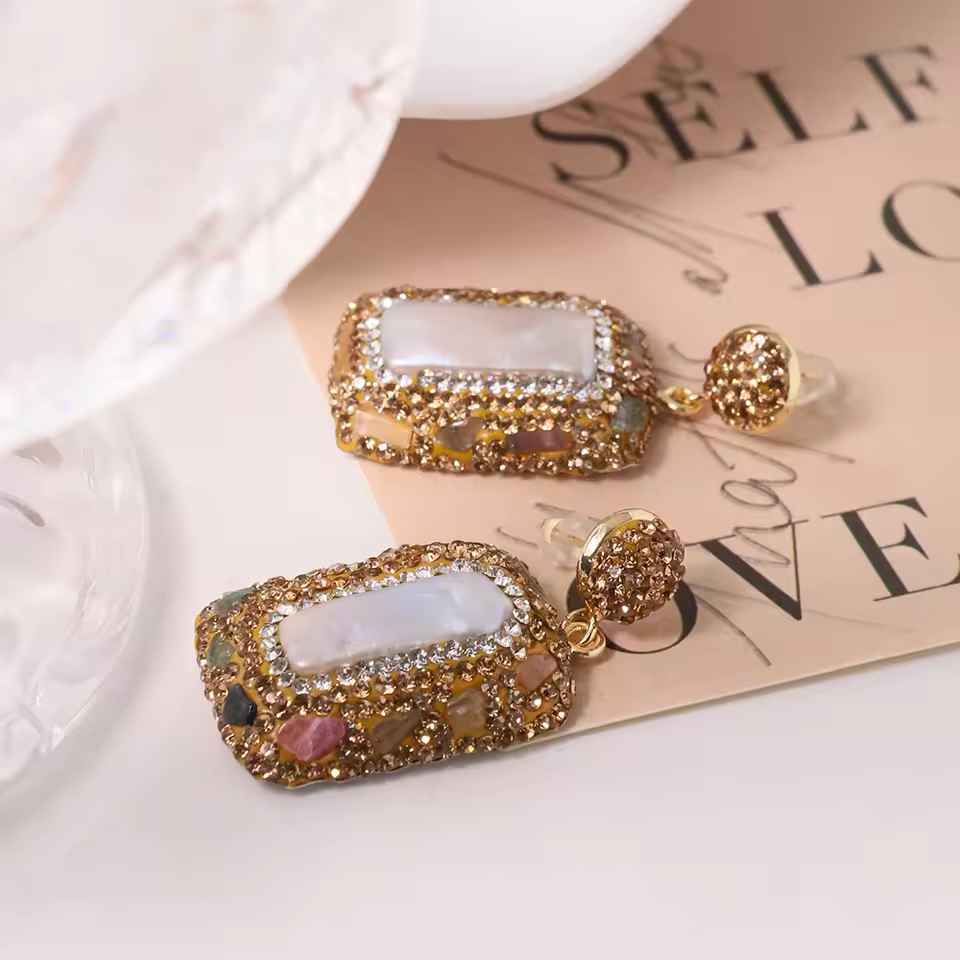 pixie pearl zircon earrings