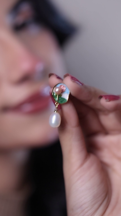 Rosélia - Pearl Drop Earrings